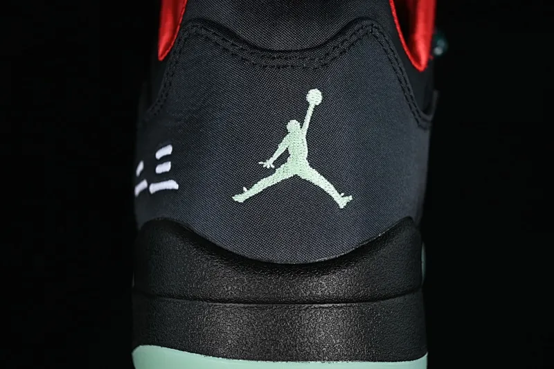 All Categories Air Jordan Jordan Series Basketball Shoes Air Jordan 5 Clot
